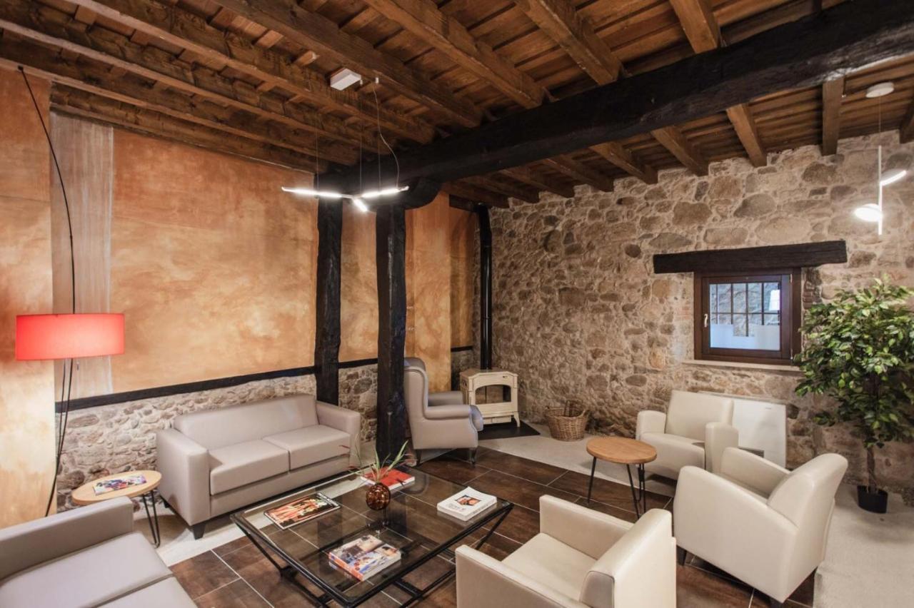 Aura Del Hotel